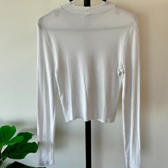 Zara White Ribbed Turtleneck - Picture 3 of 4